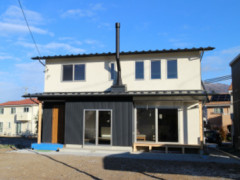広くつながる大きなLDKの家