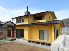 土間のある広々空間の家