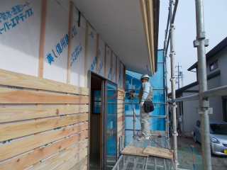外部ラス下地中です