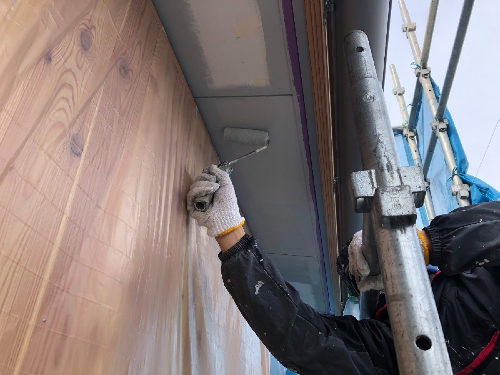 塗装工事　軒天塗装施工