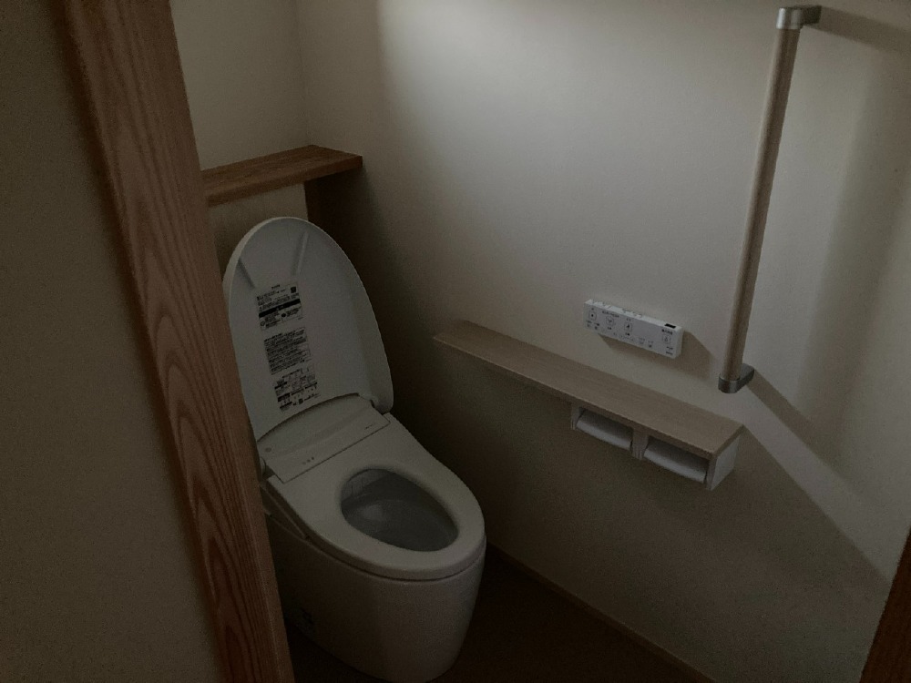 給排水設備工事　トイレ設置完了