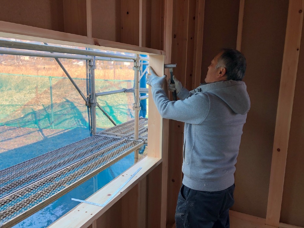 木工事　サッシ取付下地