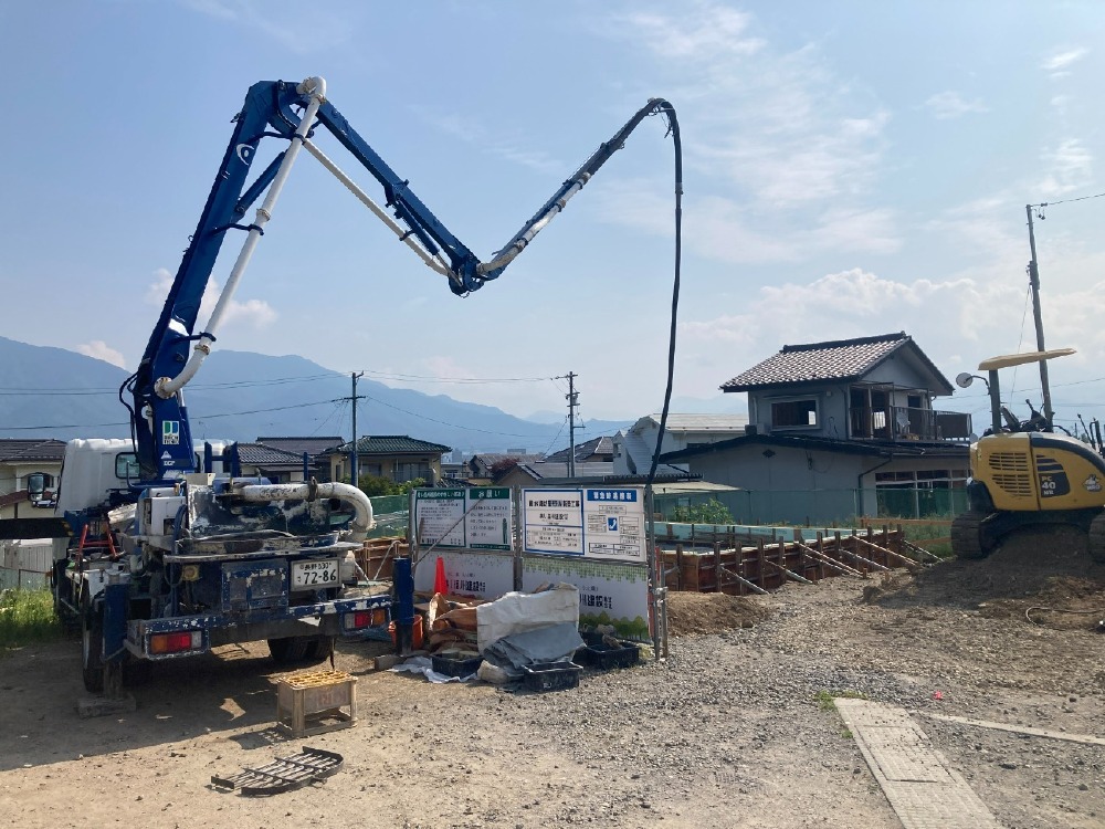 外周部立上り・耐圧盤コンクリート打設