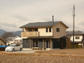 信州の木と暮す循環住宅