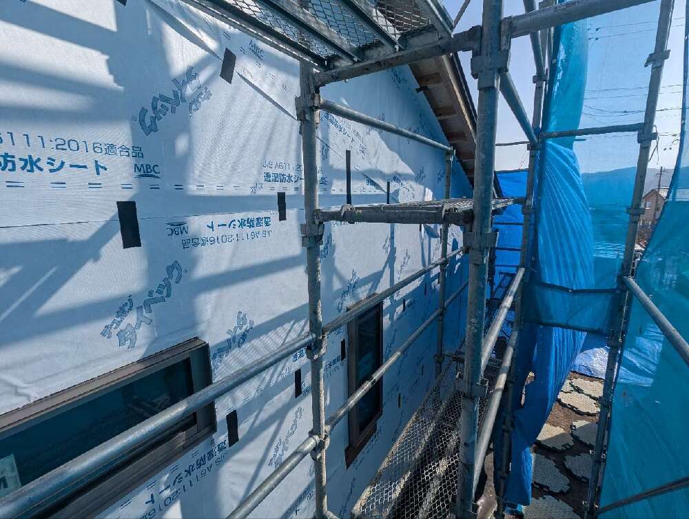 木工事　外壁透湿、防水シート張り