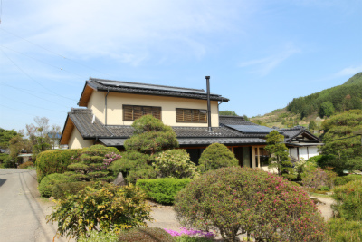 まるで新築！古い日本家屋を快適な近代和風の明るくあたたかい住まいへ