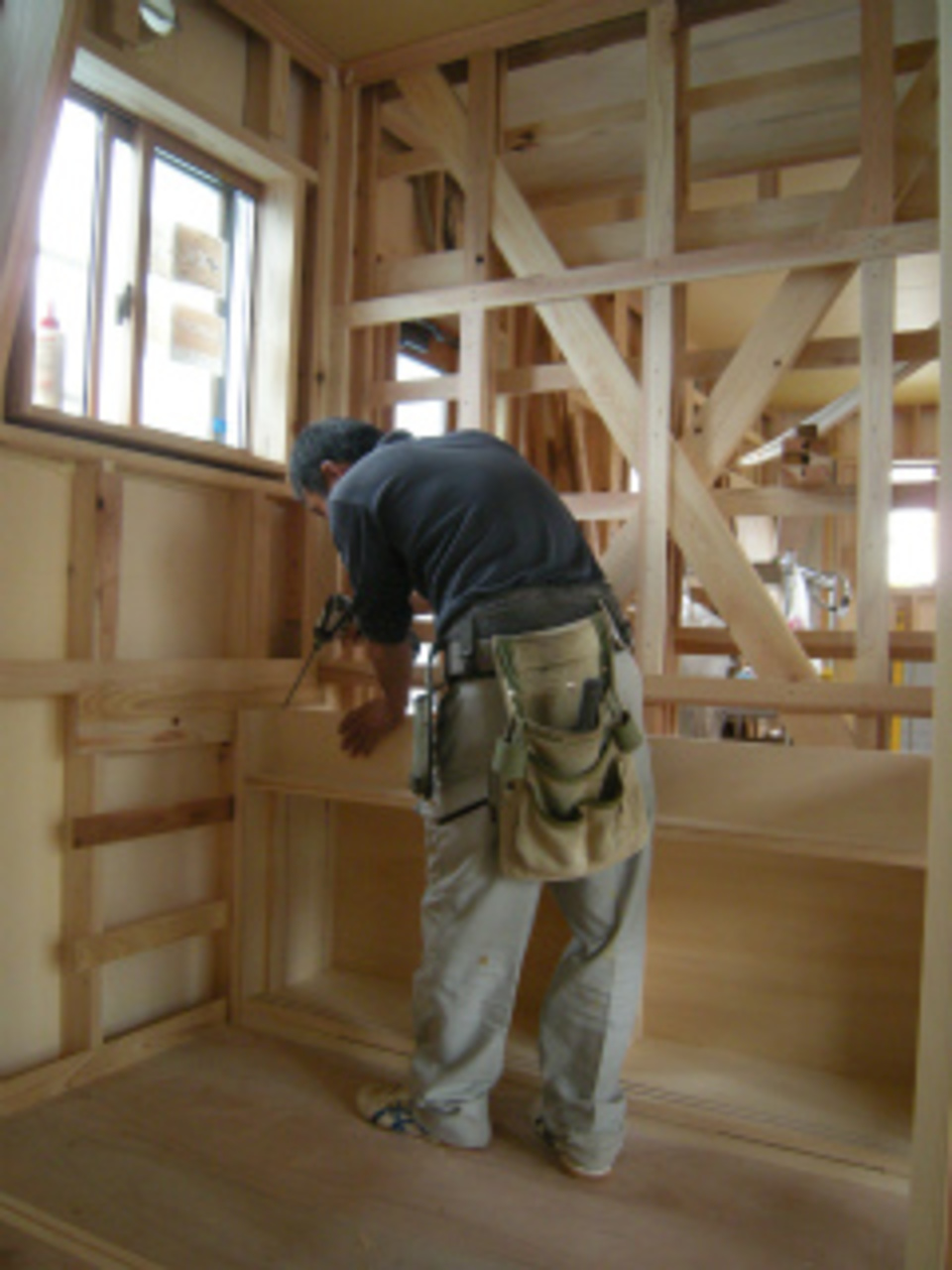 造作家具据付中です