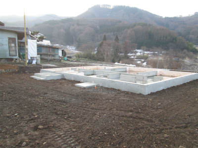 基礎工事