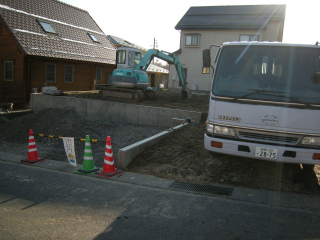 擁壁工事完了です