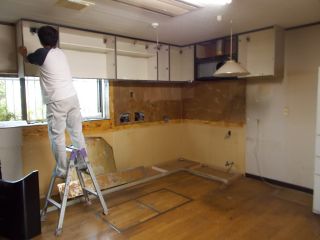 キッチン解体