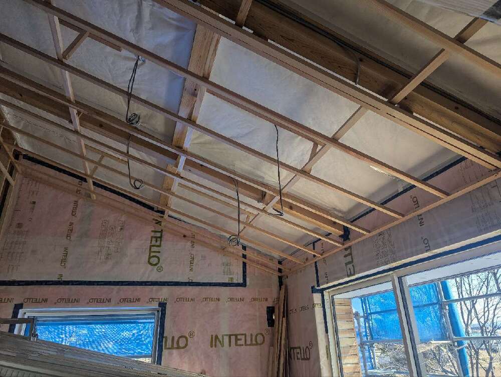 木工事　屋根断熱 下地組み施工完了