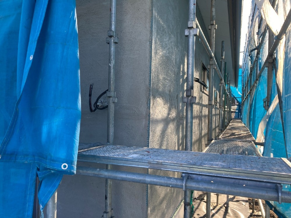 左官工事　そとん壁下塗り