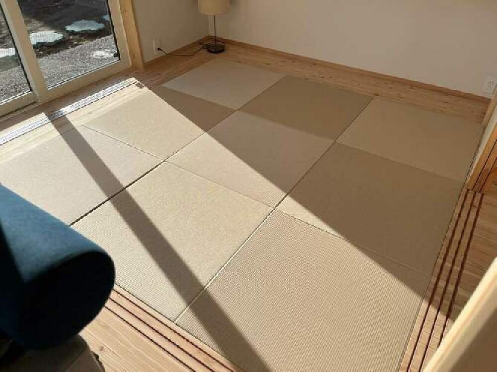 畳入れ