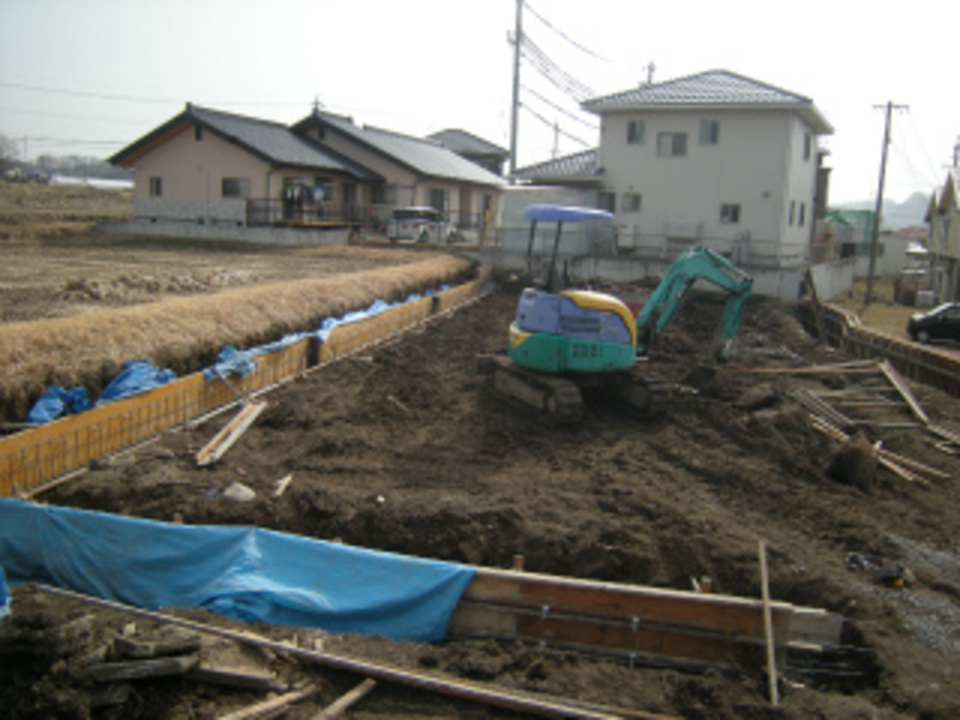 擁壁工事続きます！
