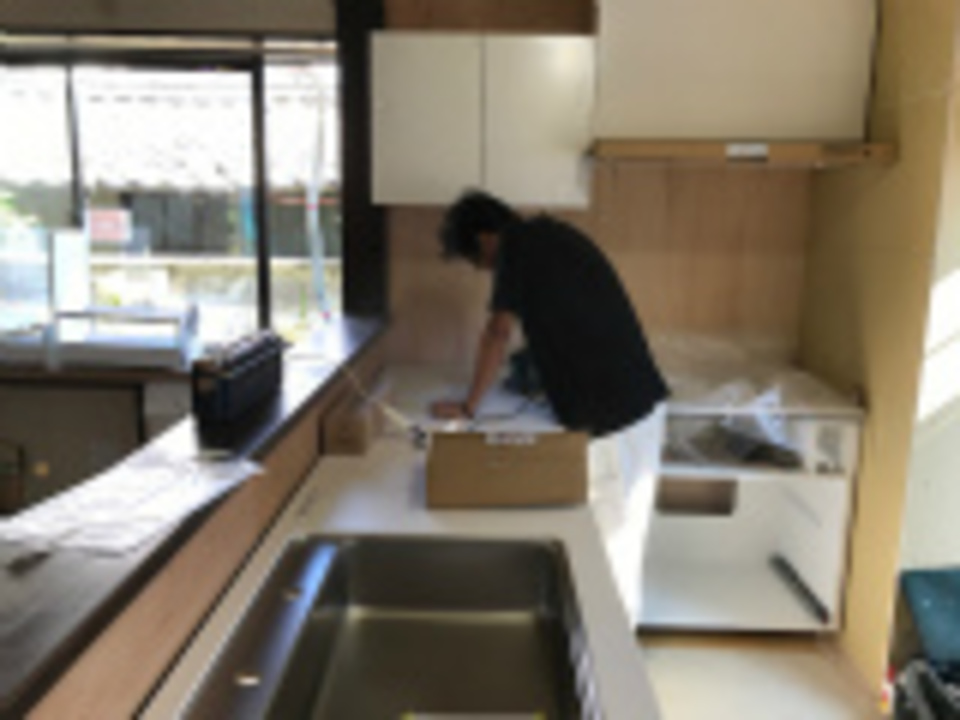 キッチン組立