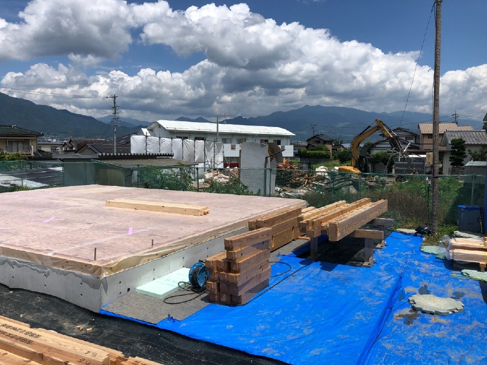 土台伏せ