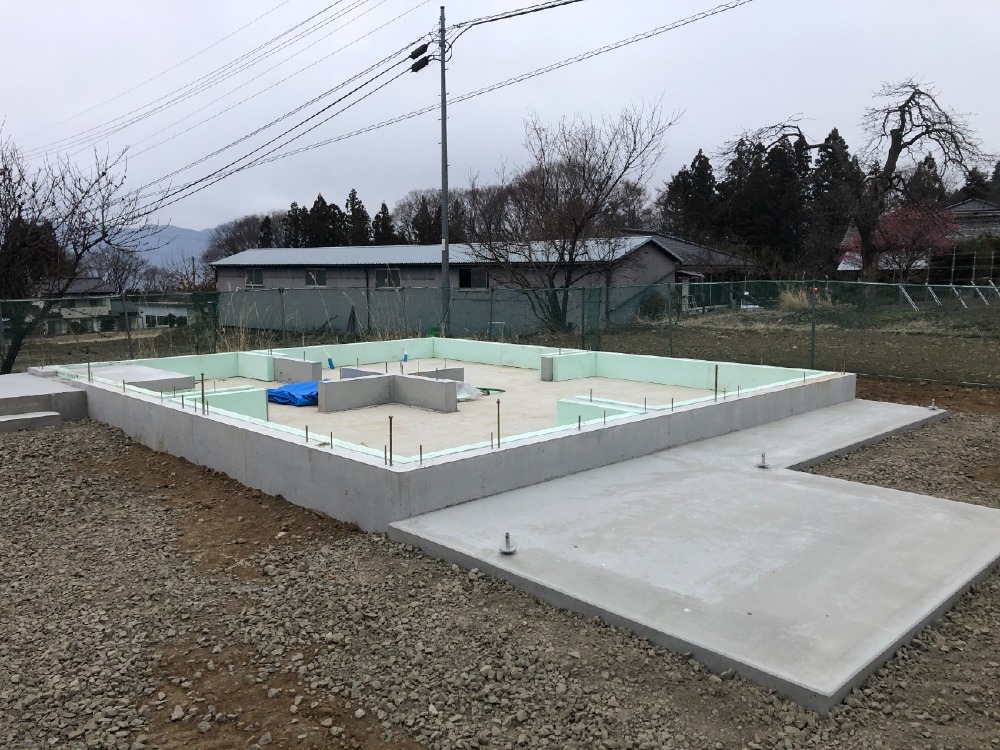 基礎工事　基礎工事完了