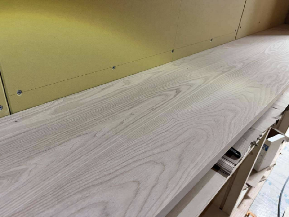 木工事 廊下 タモ・カウンター