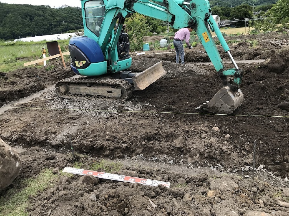 基礎工事開始