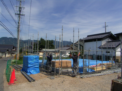 足場組立て
