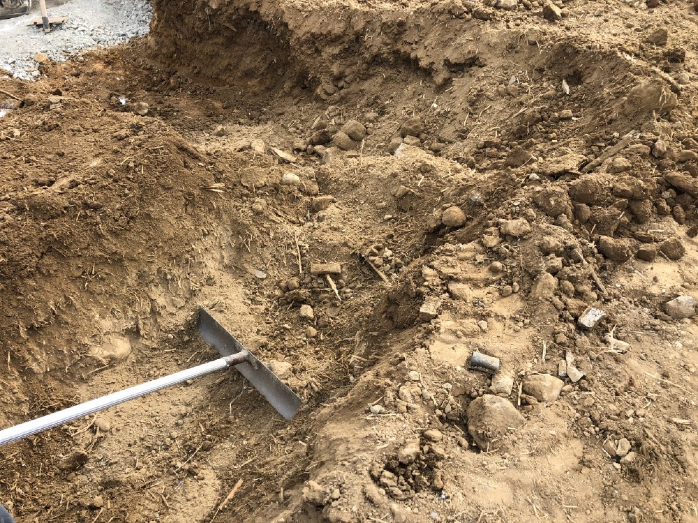 基礎工事　床堀