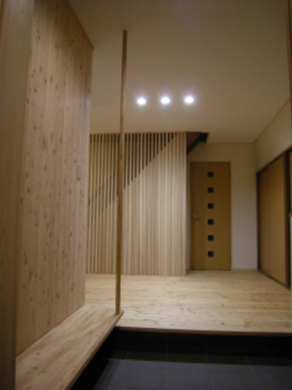 玄関ホールは