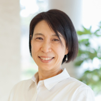 営業　柴田朝子