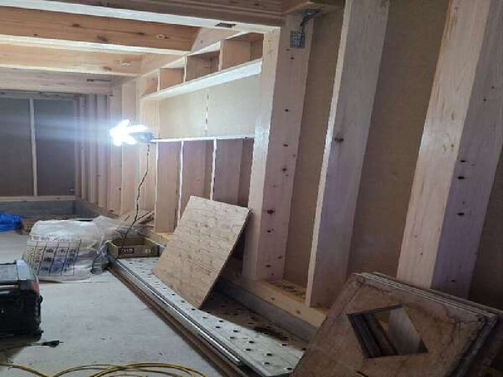 耐力壁面材・耐震金物施工完了