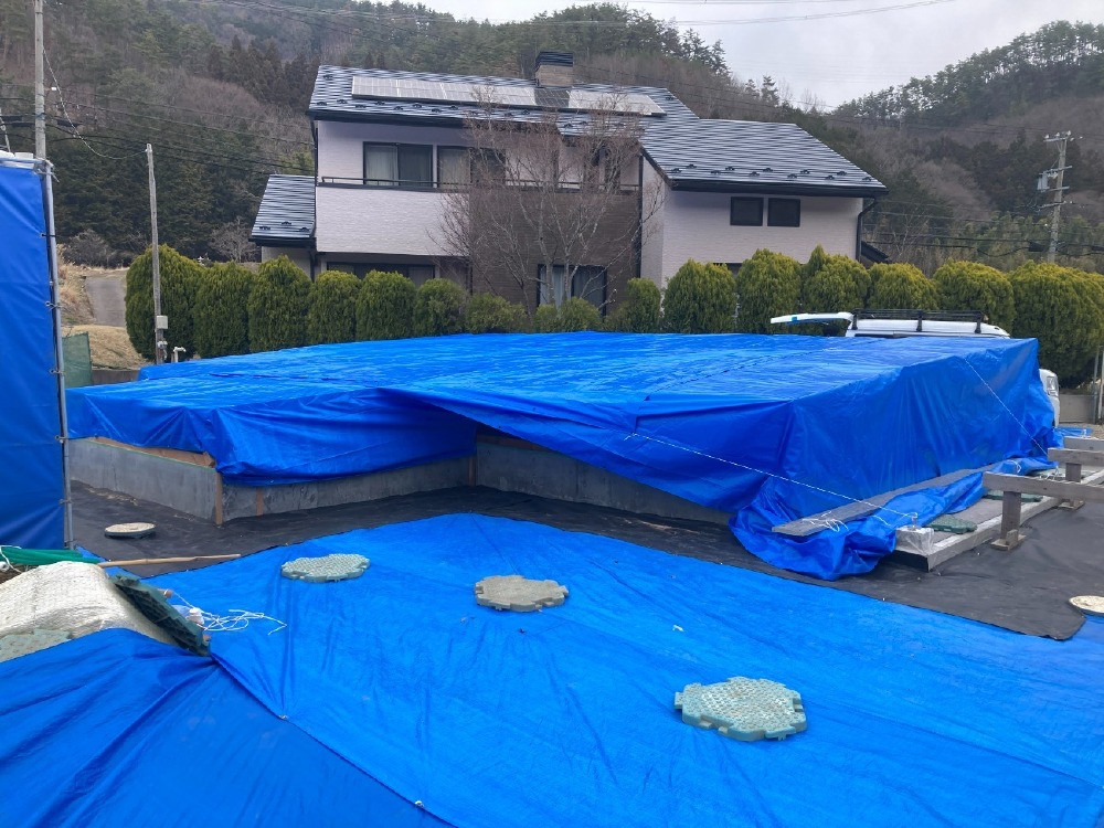 敷地内養生