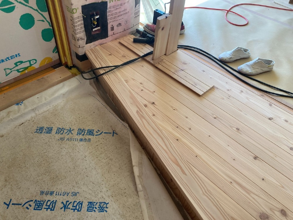 木工事　玄関框造作