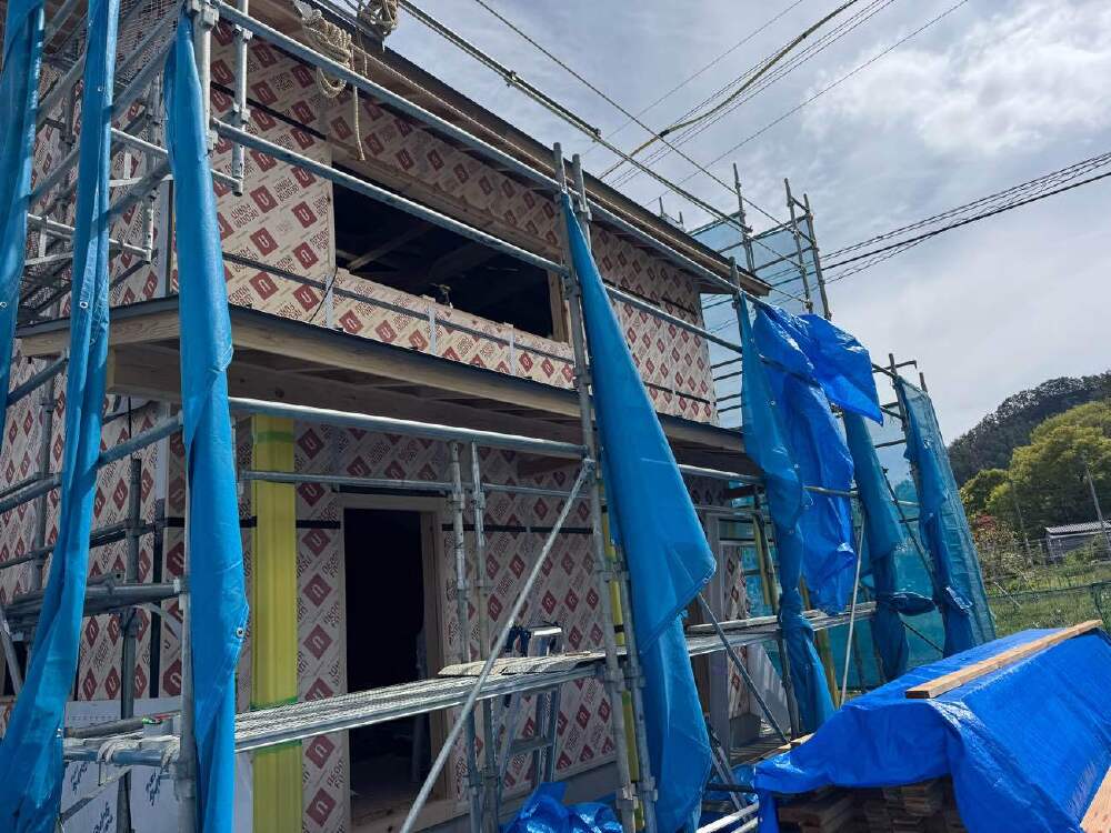 木工事　外壁断熱材取付け